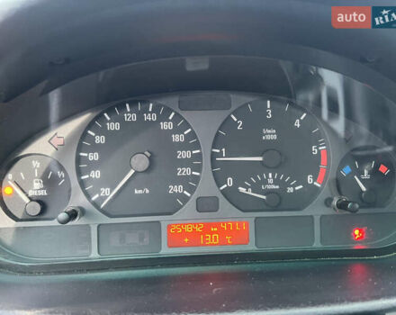 Сірий БМВ 3 Серія, об'ємом двигуна 2 л та пробігом 240 тис. км за 3550 $, фото 35 на Automoto.ua