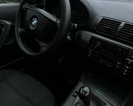 Серый БМВ 3 Серия, объемом двигателя 1.8 л и пробегом 321 тыс. км за 3350 $, фото 7 на Automoto.ua