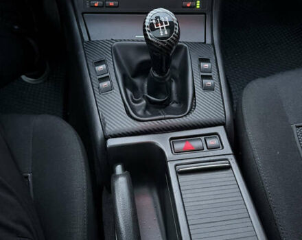 Серый БМВ 3 Серия, объемом двигателя 2 л и пробегом 181 тыс. км за 10000 $, фото 7 на Automoto.ua