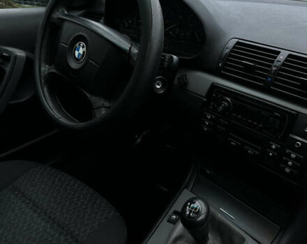 Серый БМВ 3 Серия, объемом двигателя 1.8 л и пробегом 321 тыс. км за 3350 $, фото 13 на Automoto.ua