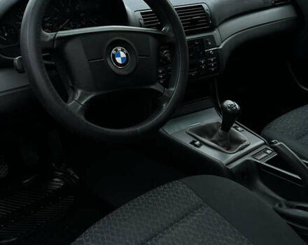 Серый БМВ 3 Серия, объемом двигателя 1.8 л и пробегом 321 тыс. км за 3350 $, фото 11 на Automoto.ua