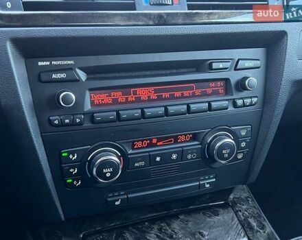 Серый БМВ 3 Серия, объемом двигателя 2.5 л и пробегом 198 тыс. км за 8990 $, фото 23 на Automoto.ua
