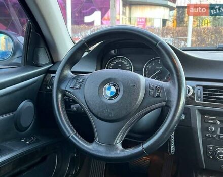 Серый БМВ 3 Серия, объемом двигателя 2.5 л и пробегом 198 тыс. км за 8990 $, фото 20 на Automoto.ua