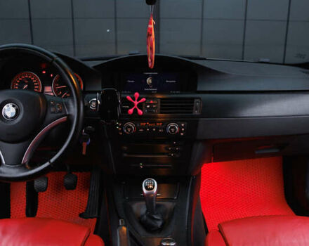 БМВ 3 Серія 2007 у Дубно на Automoto.ua Сірий БМВ 3 Серія, об'ємом двигуна 2.99 л та пробігом 230 тис. км за 12000 $, фото 41 на Automoto.ua