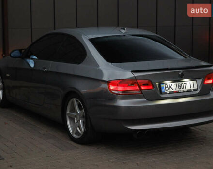 БМВ 3 Серія 2007 у Дубно на Automoto.ua Сірий БМВ 3 Серія, об'ємом двигуна 2.99 л та пробігом 230 тис. км за 12000 $, фото 21 на Automoto.ua
