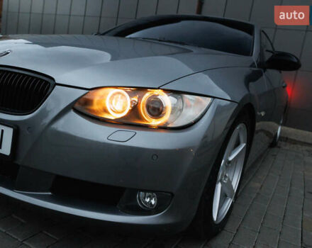 БМВ 3 Серія 2007 у Дубно на Automoto.ua Сірий БМВ 3 Серія, об'ємом двигуна 2.99 л та пробігом 230 тис. км за 12000 $, фото 12 на Automoto.ua