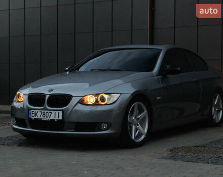 БМВ 3 Серія 2007 у Дубно на Automoto.ua Сірий БМВ 3 Серія, об'ємом двигуна 2.99 л та пробігом 230 тис. км за 12000 $, фото 2 на Automoto.ua