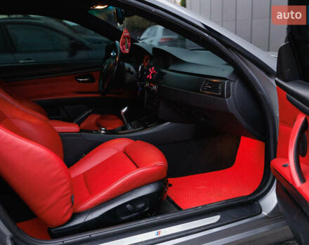 БМВ 3 Серія 2007 у Дубно на Automoto.ua Сірий БМВ 3 Серія, об'ємом двигуна 2.99 л та пробігом 230 тис. км за 12000 $, фото 40 на Automoto.ua