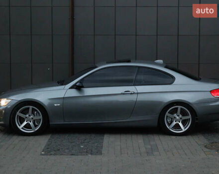 БМВ 3 Серія 2007 у Дубно на Automoto.ua Сірий БМВ 3 Серія, об'ємом двигуна 2.99 л та пробігом 230 тис. км за 12000 $, фото 13 на Automoto.ua