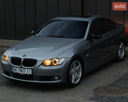БМВ 3 Серія 2007 у Дубно на Automoto.ua Сірий БМВ 3 Серія, об'ємом двигуна 2.99 л та пробігом 230 тис. км за 12000 $, фото 1 на Automoto.ua