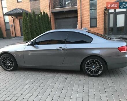 Сірий БМВ 3 Серія, об'ємом двигуна 2 л та пробігом 337 тис. км за 10300 $, фото 5 на Automoto.ua