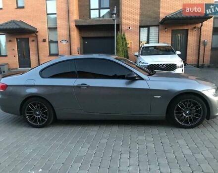 Сірий БМВ 3 Серія, об'ємом двигуна 2 л та пробігом 337 тис. км за 10300 $, фото 7 на Automoto.ua