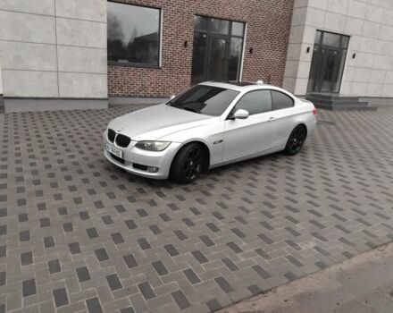 Серый БМВ 3 Серия, объемом двигателя 3 л и пробегом 198 тыс. км за 5000 $, фото 1 на Automoto.ua