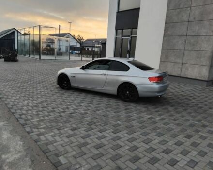 Серый БМВ 3 Серия, объемом двигателя 3 л и пробегом 198 тыс. км за 5500 $, фото 3 на Automoto.ua