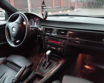 Серый БМВ 3 Серия, объемом двигателя 3 л и пробегом 198 тыс. км за 5000 $, фото 12 на Automoto.ua