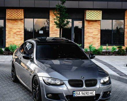 Серый БМВ 3 Серия, объемом двигателя 3 л и пробегом 144 тыс. км за 14000 $, фото 21 на Automoto.ua