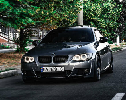 Серый БМВ 3 Серия, объемом двигателя 3 л и пробегом 144 тыс. км за 14000 $, фото 9 на Automoto.ua