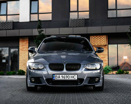 Серый БМВ 3 Серия, объемом двигателя 3 л и пробегом 144 тыс. км за 14000 $, фото 24 на Automoto.ua