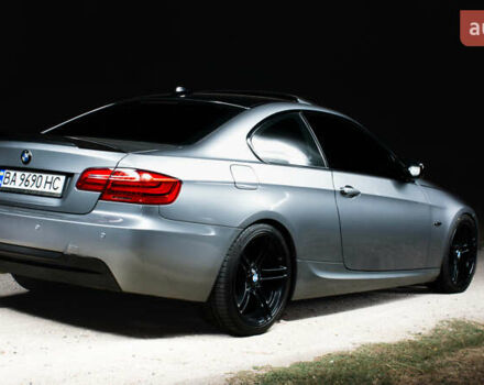 Серый БМВ 3 Серия, объемом двигателя 3 л и пробегом 144 тыс. км за 14000 $, фото 33 на Automoto.ua