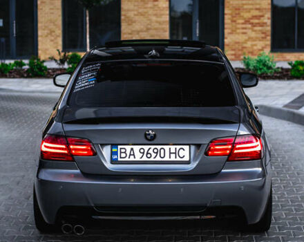 Серый БМВ 3 Серия, объемом двигателя 3 л и пробегом 144 тыс. км за 14000 $, фото 25 на Automoto.ua