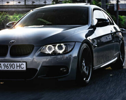 Серый БМВ 3 Серия, объемом двигателя 3 л и пробегом 144 тыс. км за 14000 $, фото 11 на Automoto.ua