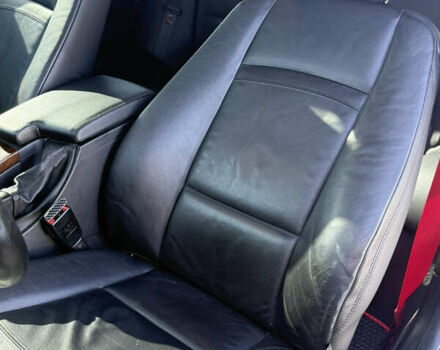 Серый БМВ 3 Серия, объемом двигателя 3 л и пробегом 165 тыс. км за 10000 $, фото 9 на Automoto.ua