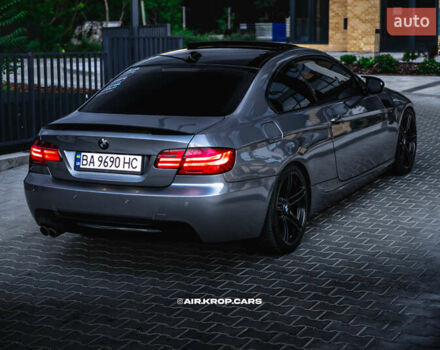 Серый БМВ 3 Серия, объемом двигателя 3 л и пробегом 144 тыс. км за 14000 $, фото 15 на Automoto.ua