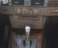 Серый БМВ 3 Серия, объемом двигателя 3 л и пробегом 132 тыс. км за 8400 $, фото 9 на Automoto.ua