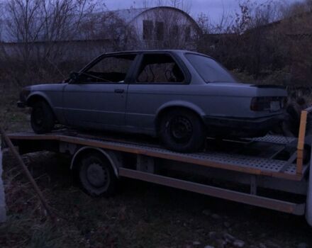 Сірий БМВ 3 Серія, об'ємом двигуна 1.8 л та пробігом 300 тис. км за 200 $, фото 1 на Automoto.ua