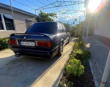 Серый БМВ 3 Серия, объемом двигателя 1.8 л и пробегом 269 тыс. км за 2400 $, фото 3 на Automoto.ua