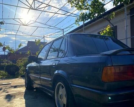 Серый БМВ 3 Серия, объемом двигателя 1.8 л и пробегом 269 тыс. км за 2400 $, фото 2 на Automoto.ua