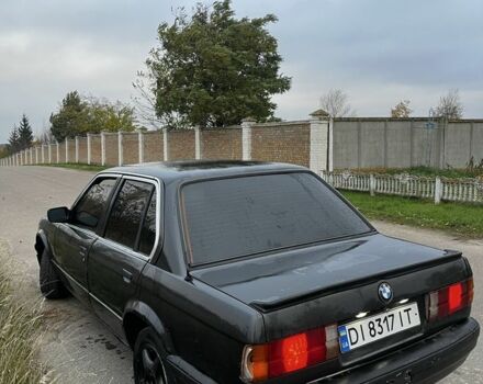 Серый БМВ 3 Серия, объемом двигателя 1.8 л и пробегом 300 тыс. км за 951 $, фото 3 на Automoto.ua