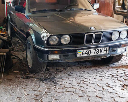 Серый БМВ 3 Серия, объемом двигателя 1.8 л и пробегом 300 тыс. км за 1200 $, фото 2 на Automoto.ua