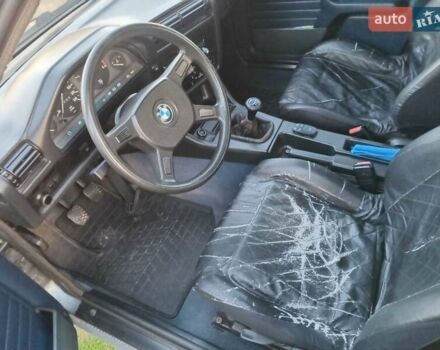 Сірий БМВ 3 Серія, об'ємом двигуна 1.78 л та пробігом 440 тис. км за 2000 $, фото 11 на Automoto.ua