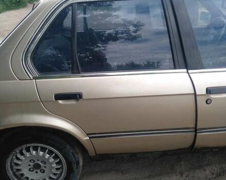 Серый БМВ 3 Серия, объемом двигателя 1.8 л и пробегом 450 тыс. км за 1800 $, фото 8 на Automoto.ua