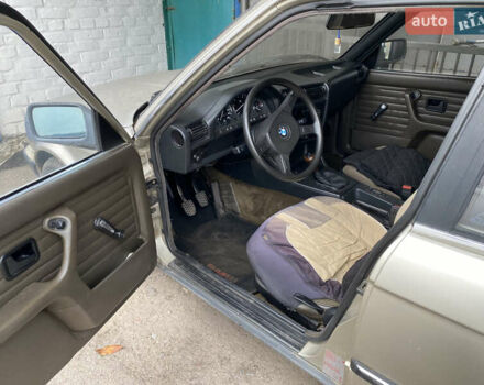 Сірий БМВ 3 Серія, об'ємом двигуна 2.44 л та пробігом 380 тис. км за 1700 $, фото 17 на Automoto.ua