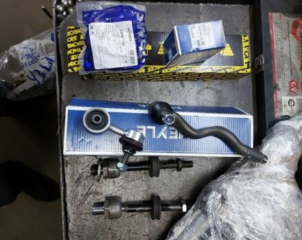 Серый БМВ 3 Серия, объемом двигателя 1.8 л и пробегом 200 тыс. км за 2365 $, фото 5 на Automoto.ua