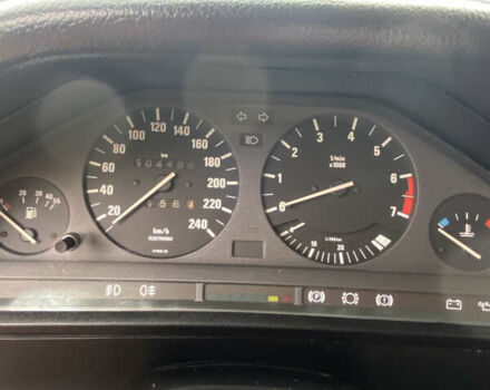 Серый БМВ 3 Серия, объемом двигателя 1.8 л и пробегом 50 тыс. км за 3000 $, фото 4 на Automoto.ua