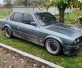 Сірий БМВ 3 Серія, об'ємом двигуна 1.8 л та пробігом 300 тис. км за 1396 $, фото 1 на Automoto.ua