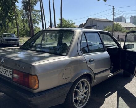 Сірий БМВ 3 Серія, об'ємом двигуна 1.8 л та пробігом 250 тис. км за 2600 $, фото 2 на Automoto.ua