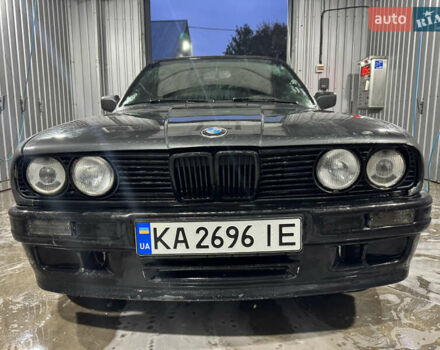 Серый БМВ 3 Серия, объемом двигателя 1.8 л и пробегом 333 тыс. км за 1200 $, фото 15 на Automoto.ua