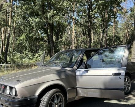 Сірий БМВ 3 Серія, об'ємом двигуна 1.8 л та пробігом 250 тис. км за 2600 $, фото 4 на Automoto.ua