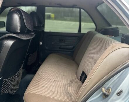 Серый БМВ 3 Серия, объемом двигателя 0 л и пробегом 292 тыс. км за 2200 $, фото 7 на Automoto.ua