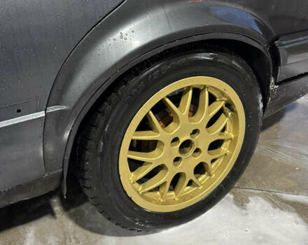 Серый БМВ 3 Серия, объемом двигателя 1.8 л и пробегом 333 тыс. км за 1200 $, фото 13 на Automoto.ua