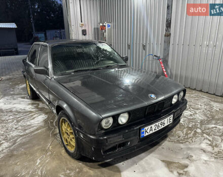 Серый БМВ 3 Серия, объемом двигателя 1.8 л и пробегом 333 тыс. км за 1200 $, фото 20 на Automoto.ua