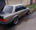 Серый БМВ 3 Серия, объемом двигателя 18 л и пробегом 450 тыс. км за 950 $, фото 1 на Automoto.ua