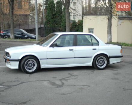 Серый БМВ 3 Серия, объемом двигателя 2.8 л и пробегом 360 тыс. км за 7500 $, фото 6 на Automoto.ua