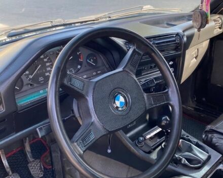 Сірий БМВ 3 Серія, об'ємом двигуна 1.6 л та пробігом 300 тис. км за 800 $, фото 7 на Automoto.ua