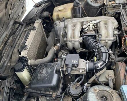 Серый БМВ 3 Серия, объемом двигателя 1.6 л и пробегом 200 тыс. км за 1000 $, фото 4 на Automoto.ua