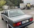 Серый БМВ 3 Серия, объемом двигателя 1.6 л и пробегом 200 тыс. км за 2500 $, фото 2 на Automoto.ua